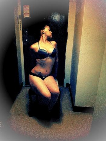 , 24  female escort, Toronto