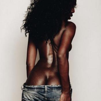 , 22  female escort, Toronto