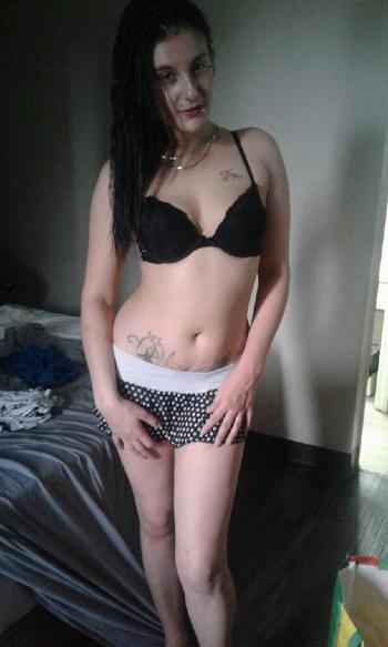 , 22  female escort, Toronto