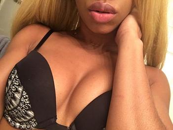 , 24  female escort, Toronto
