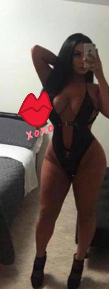 , 21  female escort, Toronto