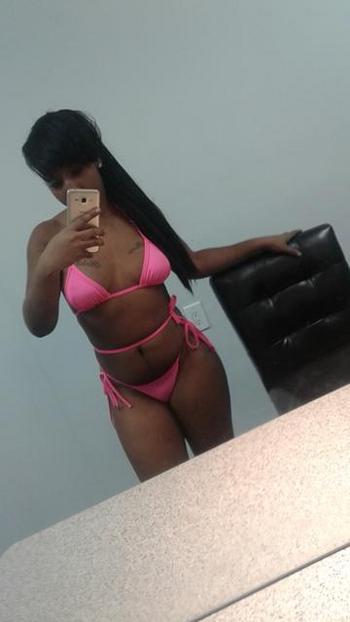 , 25  female escort, Toronto