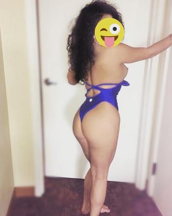 , 24  female escort, Toronto