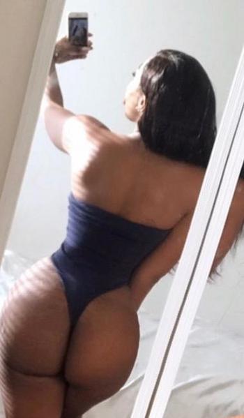 , 21  female escort, Toronto