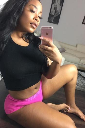 , 24  female escort, Toronto