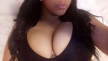 , 19  female escort, Toronto