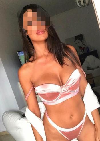 , 21 Caucasian female escort, Toronto