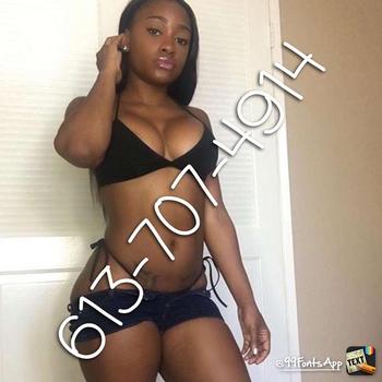 , 23  female escort, Toronto