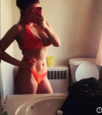 , 21  female escort, Toronto