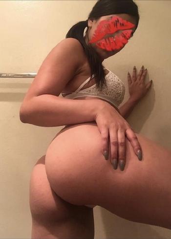 , 20  female escort, Toronto