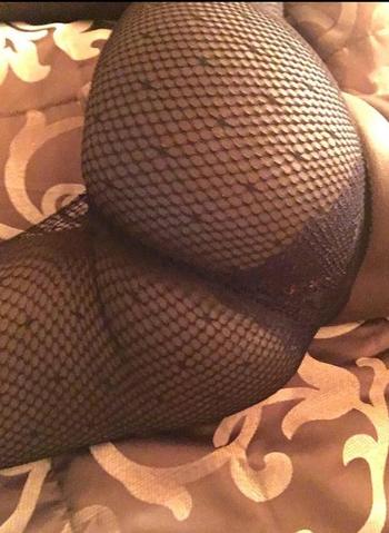 , 23 African American female escort, Toronto