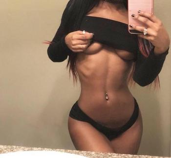 , 20 Latino/Hispanic female escort, Toronto