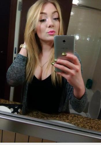 , 27  female escort, Toronto