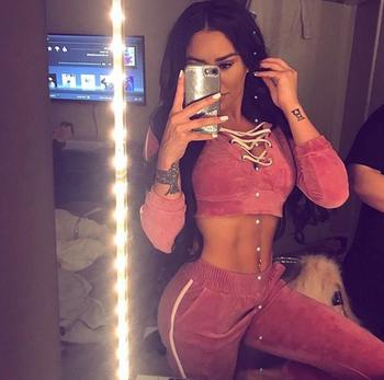 , 22  female escort, Toronto