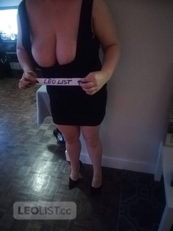 AnnaMature, 35 Caucasian/White female escort, City of Toronto