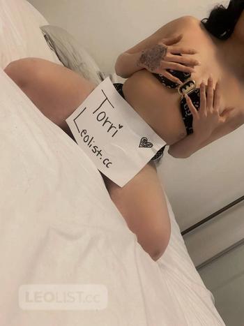 Torii Stormm, 22 Mixed female escort, City of Toronto