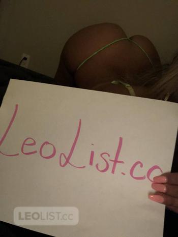 Skylar, 21 Caucasian/White female escort, City of Toronto