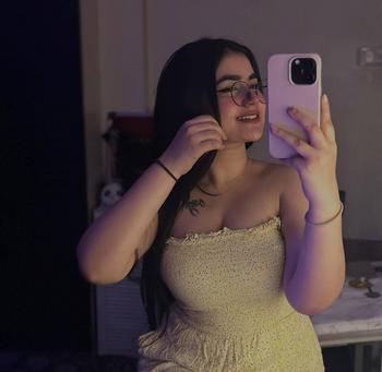 Reet, 23 Indo Canadian female escort, Toronto