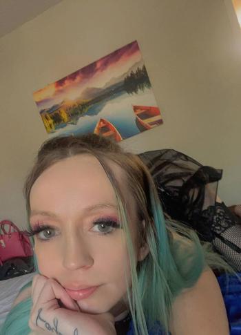 Raven blue, 28 Caucasian/White female escort, Toronto