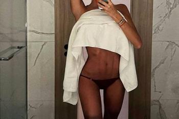Julia, 39 Caucasian/White female escort, Toronto