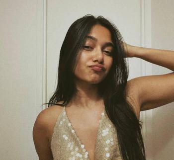 Chetna, 24 Asian female escort, Toronto