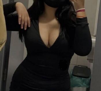 Geet, 25 Indo Canadian female escort, Toronto
