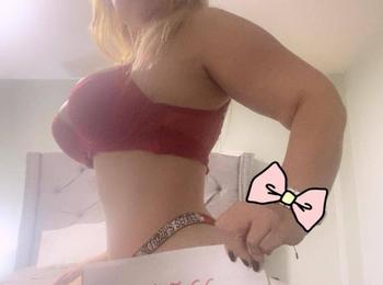 MIA, 36 Caucasian/White female escort, Toronto
