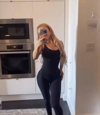 CLAIRE, 23 Caucasian/White female escort, Toronto