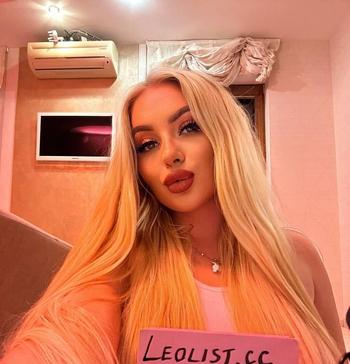 BLONDE SANDRA, 23 Caucasian/White female escort, Toronto