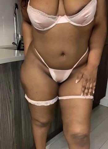 Kennedy hwy401 Pariis;), 22 Black female escort, Toronto