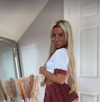 Emy, 20 Caucasian/White female escort, Toronto