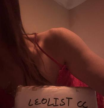 Coco, 27 Asian female escort, Toronto