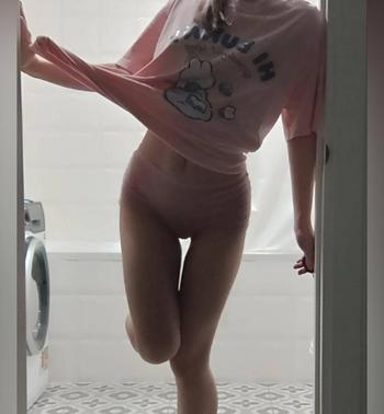 Lola, 19 Caucasian/White female escort, Toronto