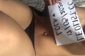 LOLA, 20 Mixed female escort, Toronto