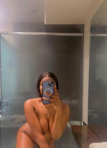 Candy, 26 Black female escort, Toronto