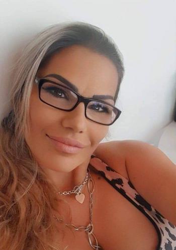Nicky, 37 Caucasian/White female escort, Toronto