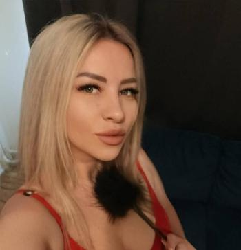 Albina Ukraine, 27 Caucasian/White female escort, Toronto
