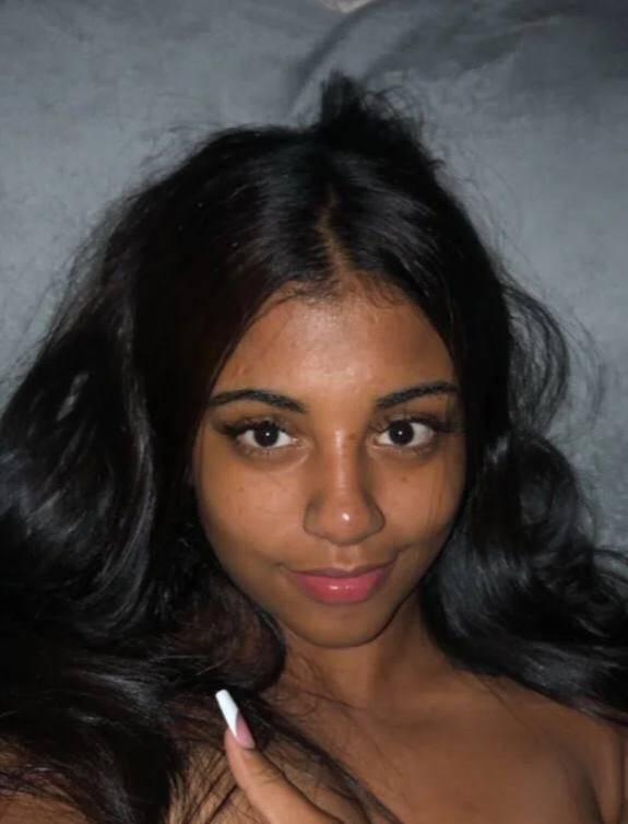 escort photo 2
